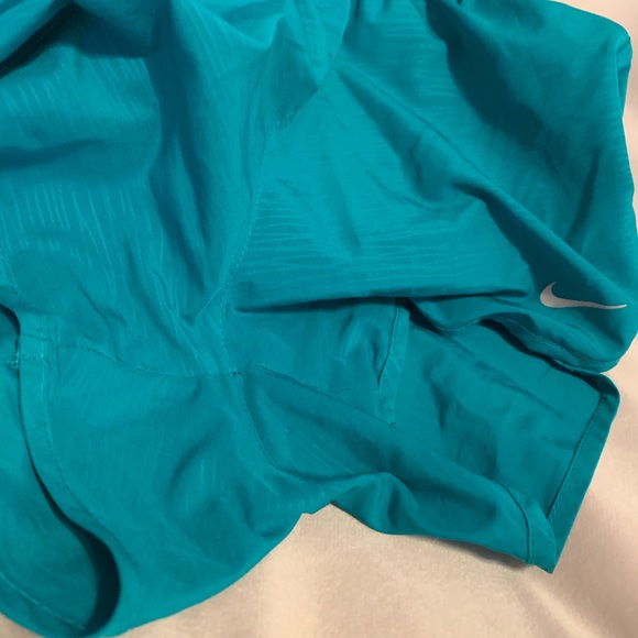 Nike XS DriFit Teal Shorts - EUC - Picture 7 of 7